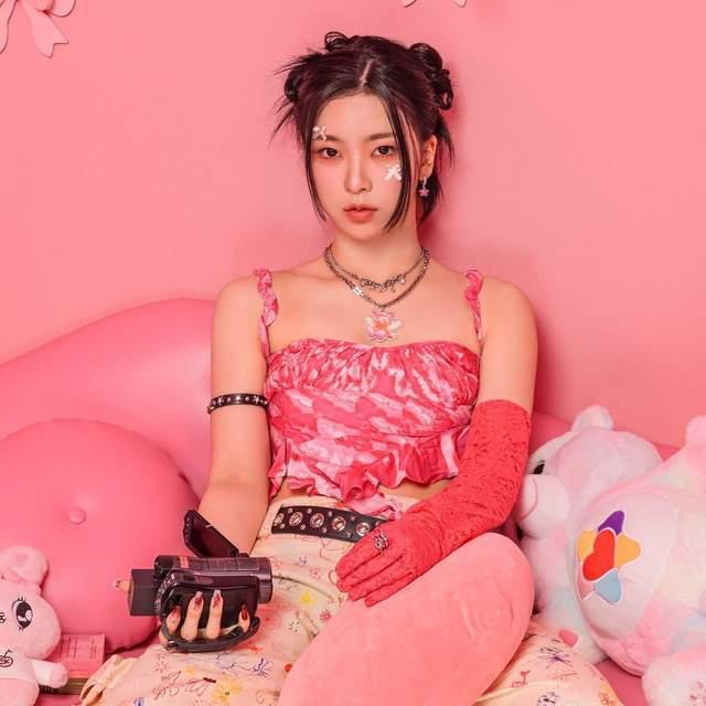 必一运动平台没被韩团碾压的炮灰：首个在韩出道的台湾女团GENBLUE让人惊艳(图6)