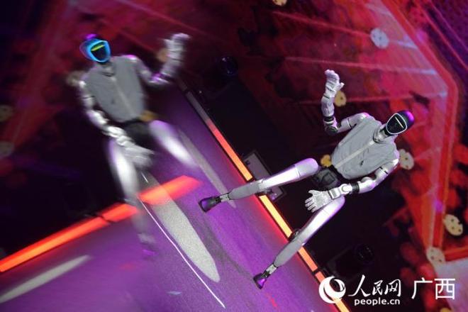 2025首届国际人形机器人街舞邀请赛圆满收官(图4)