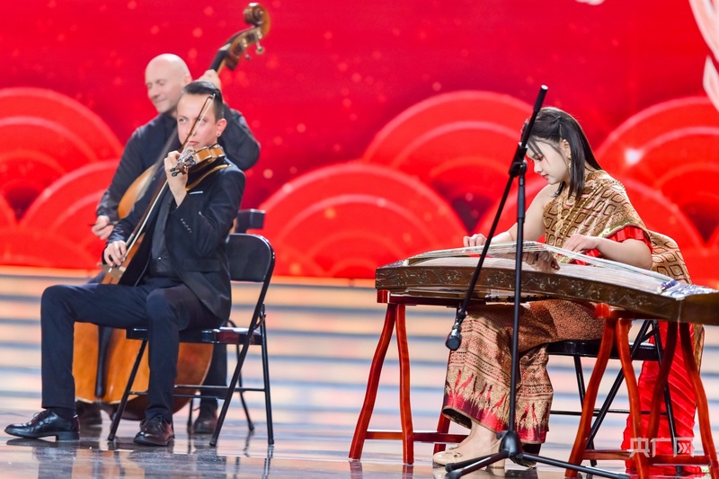 2026“汉语桥”春节联欢晚会在昆明录制各国青年中文迎新春(图2) 2026“汉语桥”春节联欢晚会在昆明录制各国青年中文迎新春(图2)